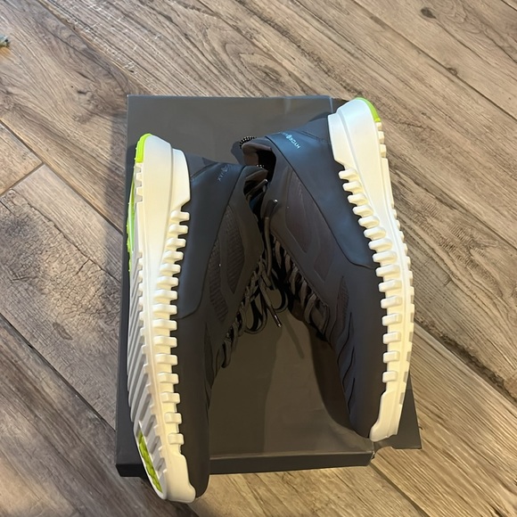 NIB never worn ECCO MEN'S ZIPFLEX BREATHRU HYDROMAX sneakers - Picture 5 of 8